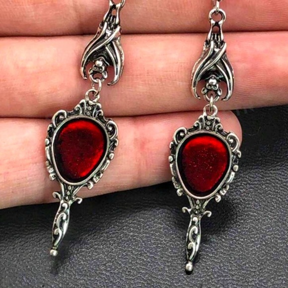 Jewelry - Goth bat earrings